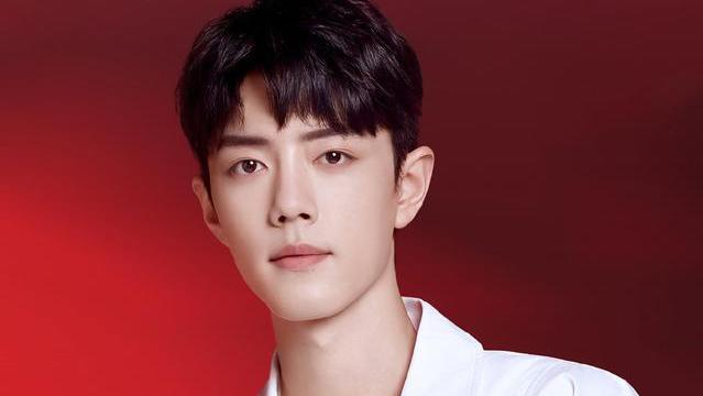 肖战|《星姐》透露合作伙伴对肖战的评价，工作认真敬业，私下很可爱