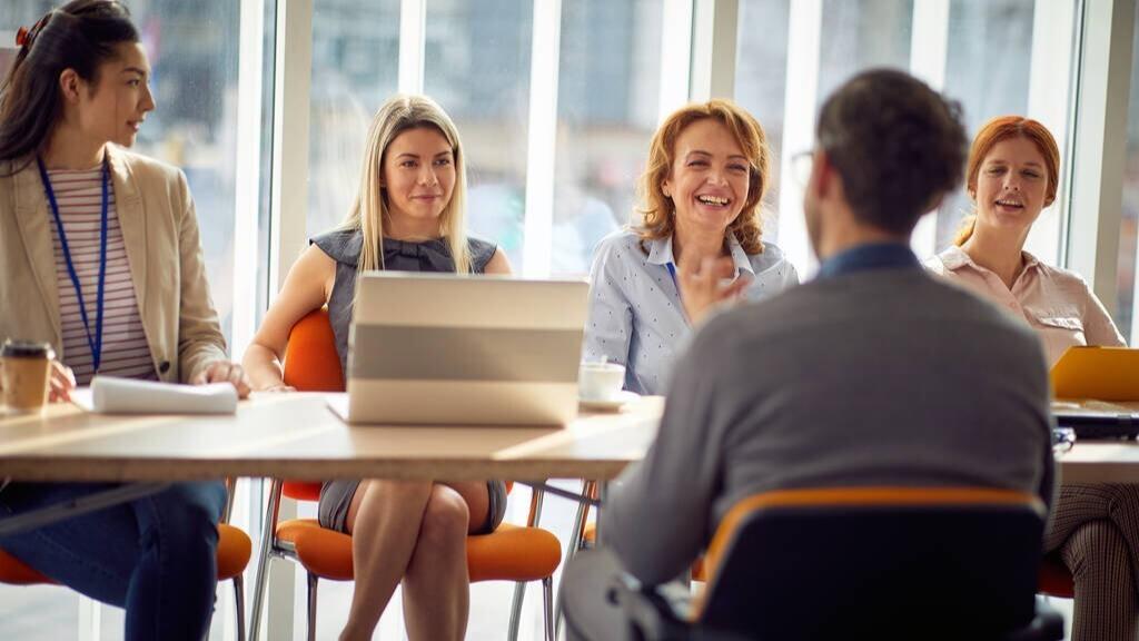 求职|大学生求职因无实习经历，被骂“垃圾”，大学生求职应擦亮眼