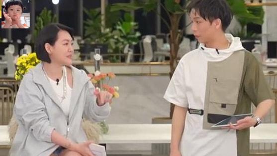 小S|小S分享趣事惹人嫌，爆料工作人员评她油发排泄物味，网友：欠揍