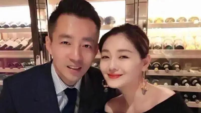 卡戴珊家族|大S经纪人回应汪小菲爆料，否认大S服用违禁药，透露大S三胎流产