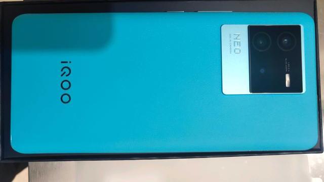 Java|一加ACE和iQOONEO6相比较，该如何选择？