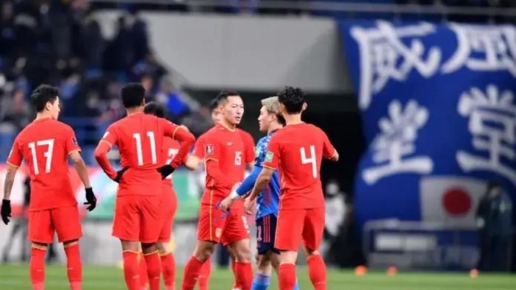 央视|从3-0到3-2！中国男足8杀越南，无惧挑衅，洛国富解禁，央视直播