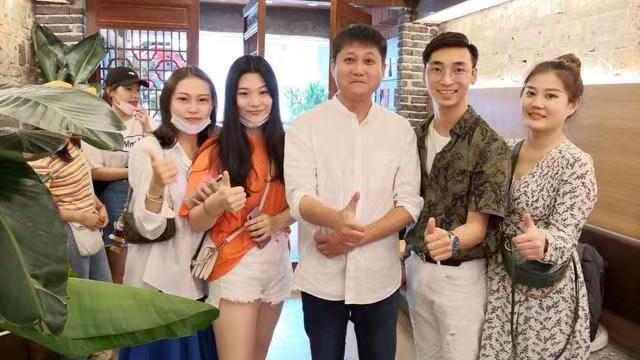 吕良抓住国潮风口创立茶颜悦色赚得千万