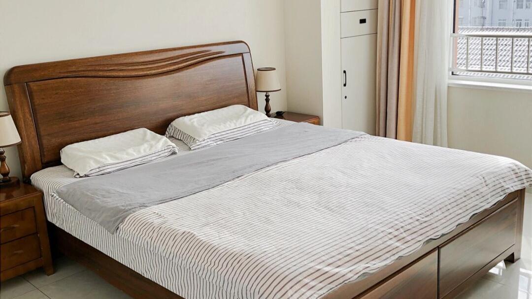 这个普通的家，不做吊顶不做电视墙，越看越舒服，太喜欢啦！