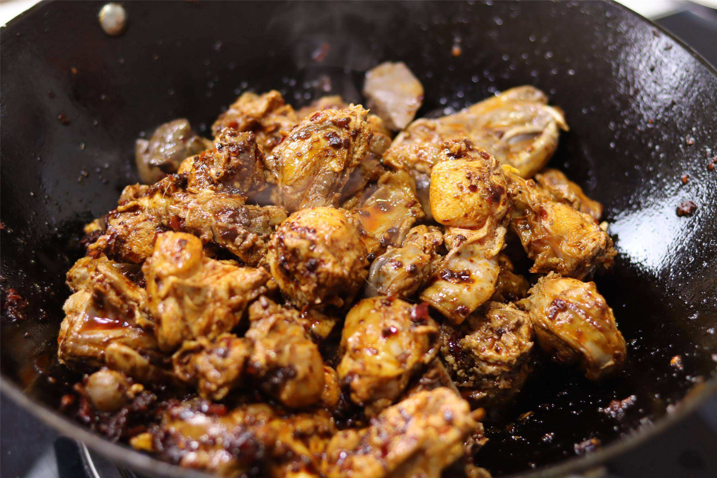 馒头|兔子肉与什么绝配？怎么做？