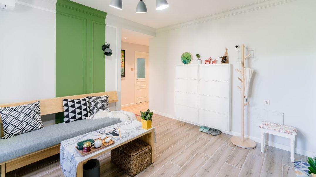 61平的旧房，改造后添加绿色，给空间带来绿意和生机