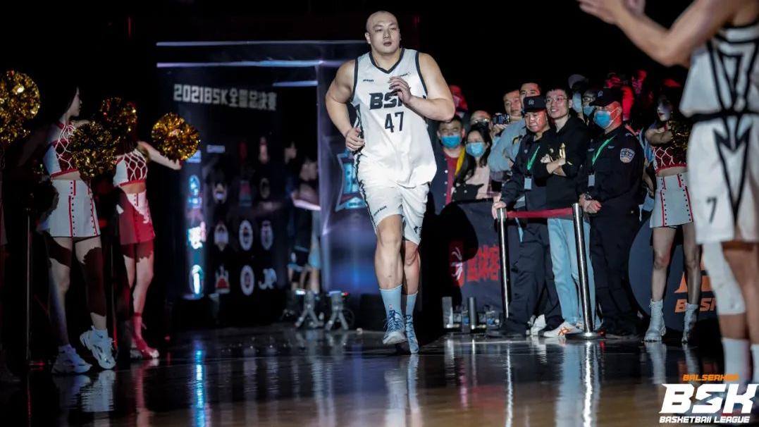 职业教育|身高205体重130！野球场胖虎！职业球员都不一定顶得住... ?