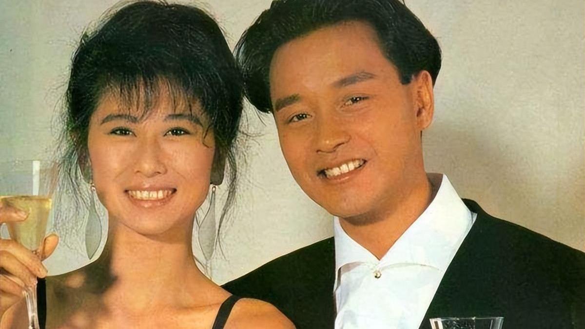 高胜美|90年代红的快“消失”得也快的10位歌手，都是歌坛巨星，1人早逝