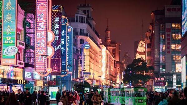 “悲惨”买房人，房子还没装修完，就要被迫退房赔近500万