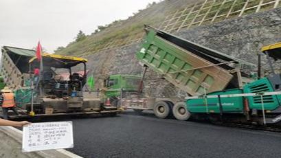 沥青混凝土面层施工重点