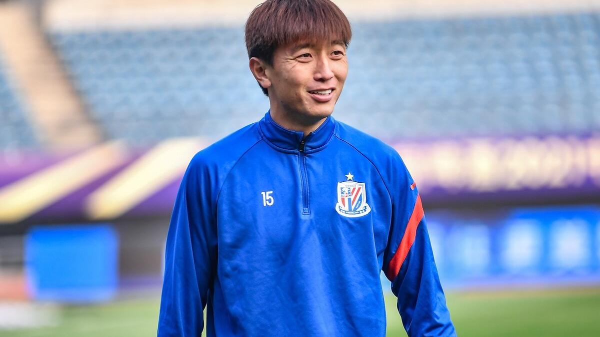 韩国队|前国脚杨旭再现争议言论，球迷：到底是包袱重，还是钱包重