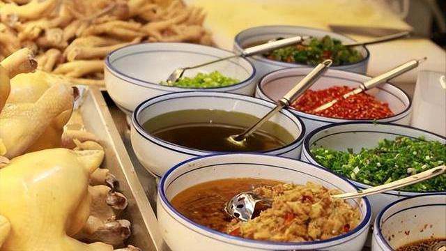 食材|藏在云南菜市场里的这家店，19年卖一种肉，65元1斤1年卖出6万只