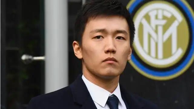 马丁内斯|6000万，再见马丁内斯！张康阳松口，降价1000万，阿森纳热刺接盘