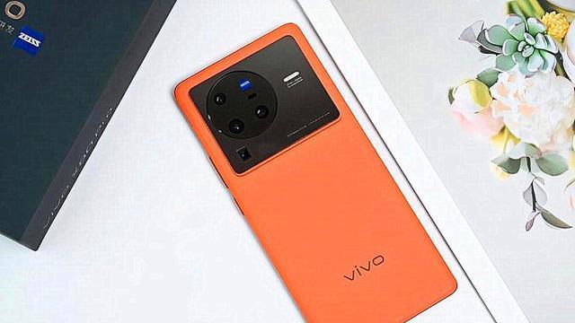 vivoX80Pro：逐渐说再见！vivoX90Pro：正式说你好！