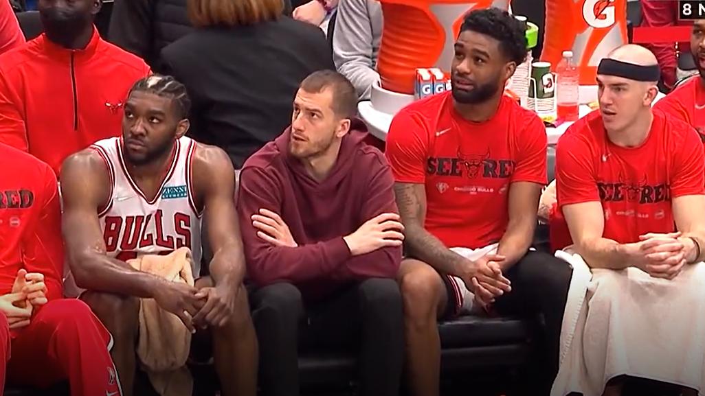 雄鹿队|NBA惨案！伪强队狂输30分，中投王脸色铁青，主场死寂鸦雀无声