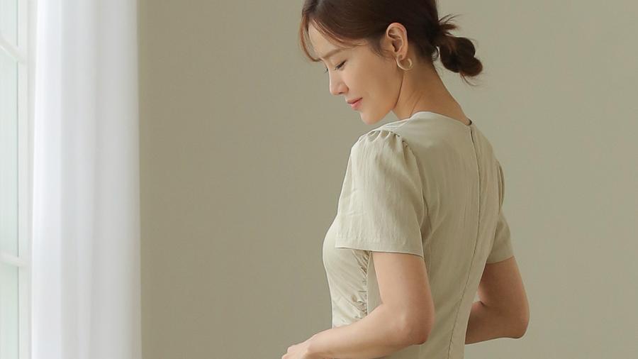 韩版宽松的连衣裙遮肉又显瘦，秒变小仙女！
