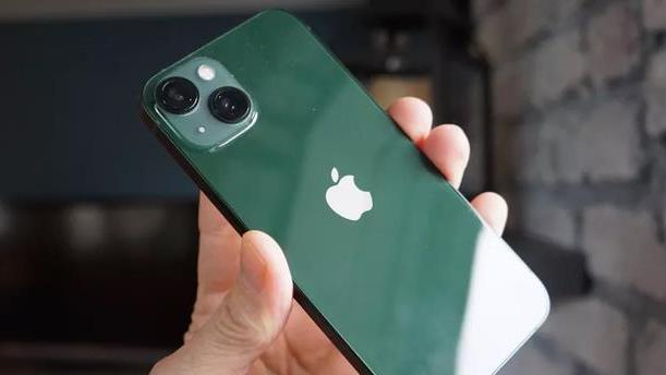 iPhone|1TB版全面现货，iPhone13ProMax新配色开卖，国人还会支持吗？