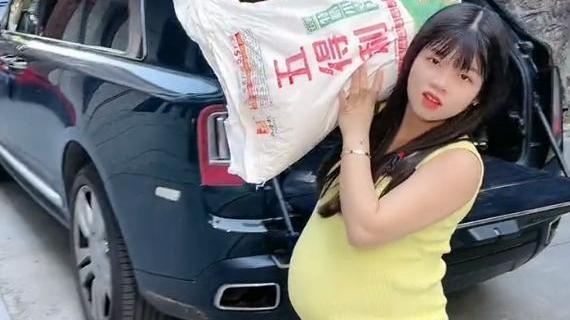 陈三废|陈三废断更一天生娃？知情人透露三胎产女成功，网友：钱到手了