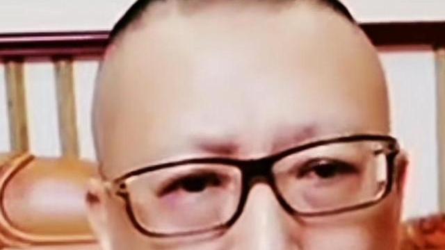 |相声演员汪洋谈及行内乱象，表示：“必须得踩着别人的肩膀”