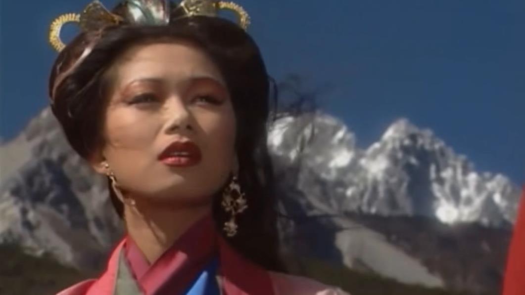 TVB|谁能够想到，戏内风情万种的“万妖女王”，戏外却是伟大的母亲？