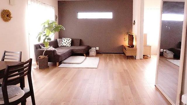 日本太太坚持扔扔扔，拒绝买买买，即使家中有宝宝，也丝毫不乱