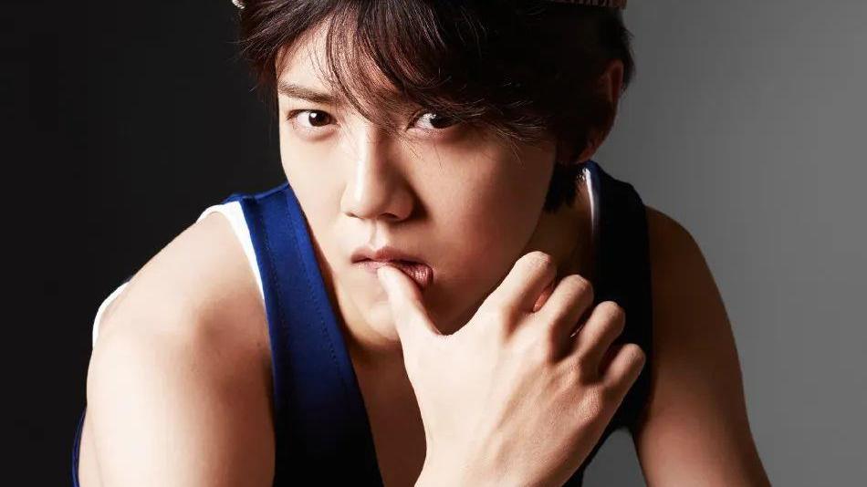 鹿晗|小八卦，张庭，鹿晗，黄渤，李宇春，屈楚萧