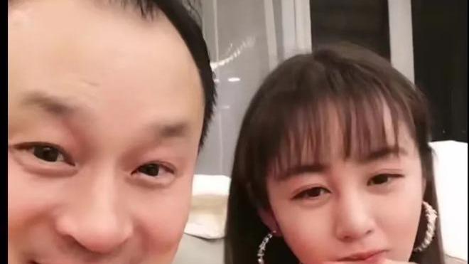 王小蒙|王老七直播吐槽王小蒙：戏里喊了我十几年的爹，叫你帮忙却说没空