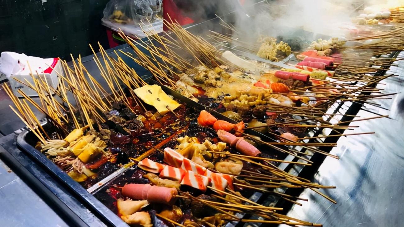 睡前不能碰的5种食物， 不仅影响睡眠，还会增加体重