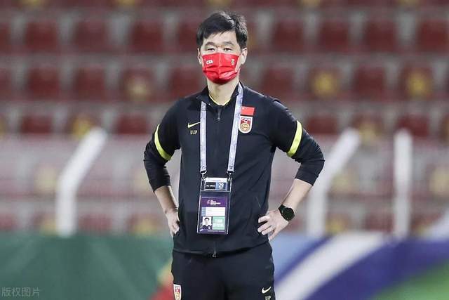 李霄鹏|下课了？曝陈戌源失去话语权，李霄鹏留队反转，任期或超2023年