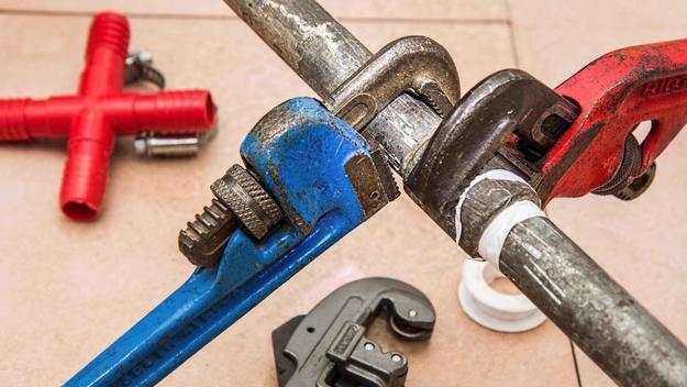 工人|老板说“现在公司困难，2年不发工资，好转后3倍赔偿”，能信吗