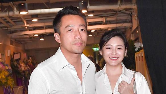 汪小菲|汪小菲迈出第一步社交平台发文：希望女儿开心一个父亲的声音