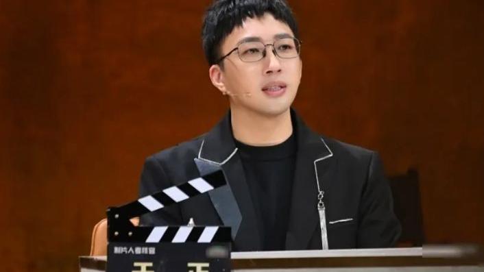 于正|于正恭喜马嘉祺，晒自家艺人成绩被指蹭热度，两者差距大引热议