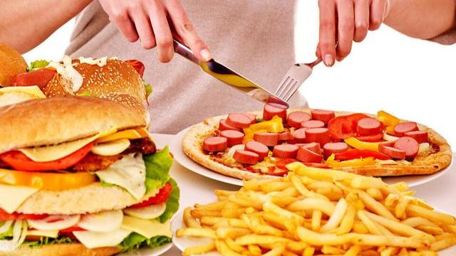 贫血|2型糖尿病人该怎么吃？饮食做好“五吃五不吃”，血糖更好控制