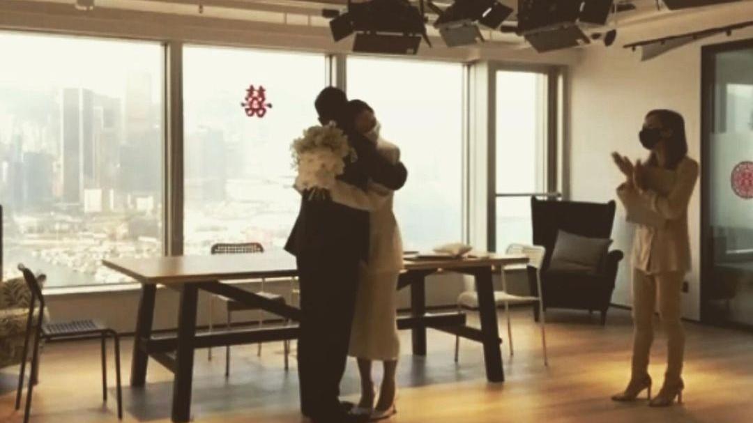 刘鸣炜|刘銮雄儿子时隔12年低调二婚，对象竟是她