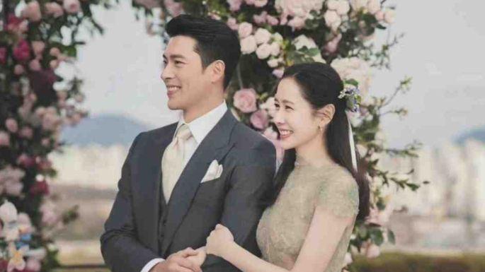 孙艺珍|玄彬孙艺珍度蜜月被偶遇，牵手散步很悠闲，这对新婚夫妇太甜了