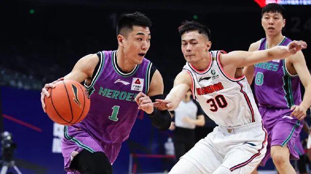 广东男篮|全部回来了？五上五下来了，杜锋笑了，这才是熟悉的广东队！