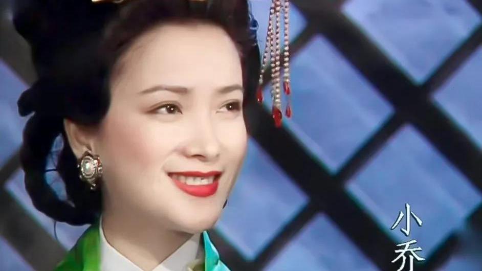 曹颖|明明外形有“硬伤”，演绝色美人却仍能艳压群芳，她们怎么做到的