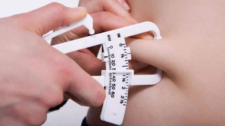 bmi 如何判断自己是否超重？看这4组数据就足够！