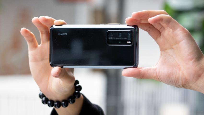 iPhone|两年前的顶级旗舰华为P40Pro，二手不到原价一半，花粉们来捡漏吧