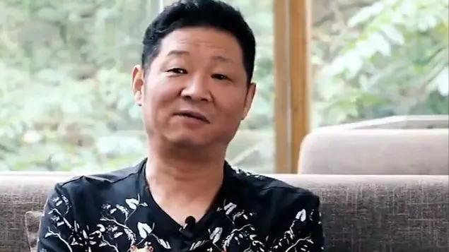 梁朝伟|“三德子”赵亮：娶小16岁模特，养鸡身价上亿，一只要卖到600元