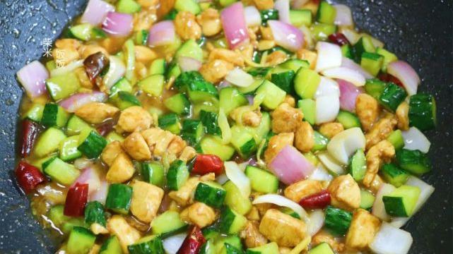 |又来一道家常菜，荤素搭配营养好，好做好吃，不担心长胖