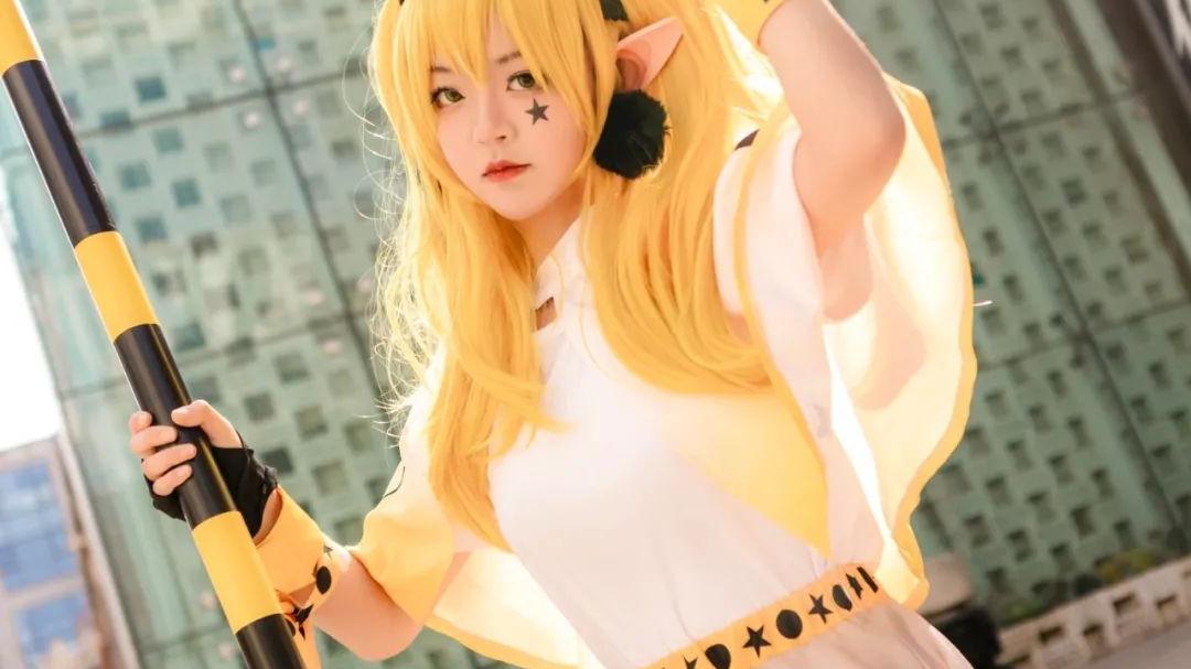 凹凸世界|cos：凹凸世界私设嘉德罗斯性转cos正片@悦清
