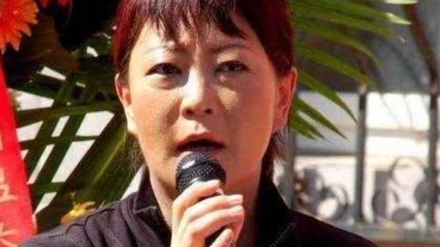 春晚|她曾经8次登上春晚，却被闺蜜抢走老公毁容，如今57岁孤单一人！