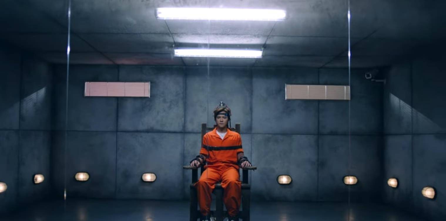 罗志祥|罗志祥复出后发布新歌MV，亲自扮演犯人，心情煎熬歌词骂自己“废物”