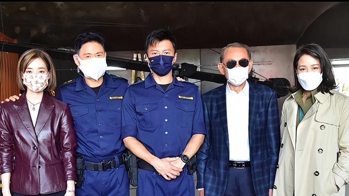 杨受成|百亿富豪杨受成探班张学友！获张学友敬礼感谢，揽肩谢霆锋太疼爱