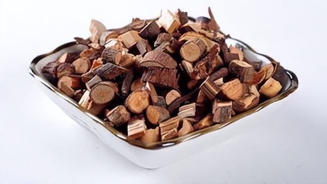 黑豆|怕冷、下肢发凉、腿抽筋，送你三味药，补益肝肾、强骨舒筋