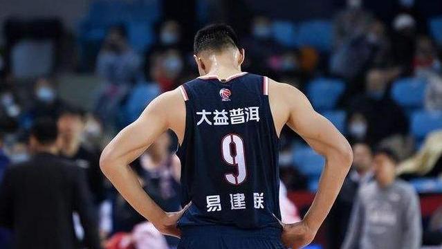 广东男篮|再见！CBA历史得分王将离队，助广东问鼎6冠，或从此告别CBA联赛