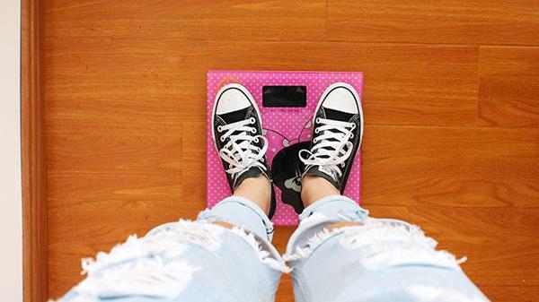 甲状腺结节|35-45岁的女性正处于发胖期，若能改掉几个习惯，你或能轻松变瘦