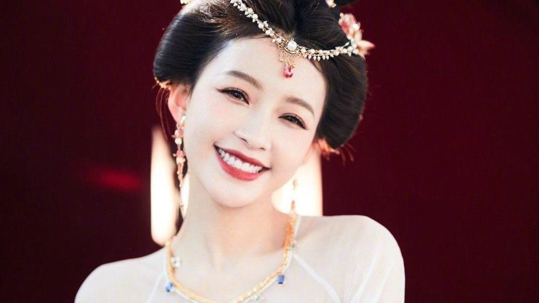 孙怡|孙怡不愧是仙女下凡！登台献舞风姿绰约，古装扮相梦回大唐