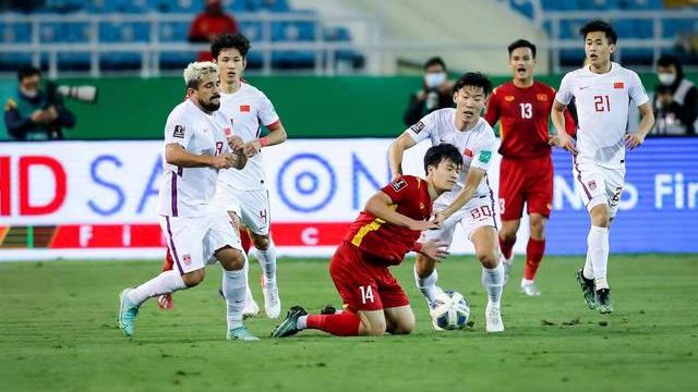 中国足球|深思：国足完败越南引发热议，在未来实力差距只会越来越大